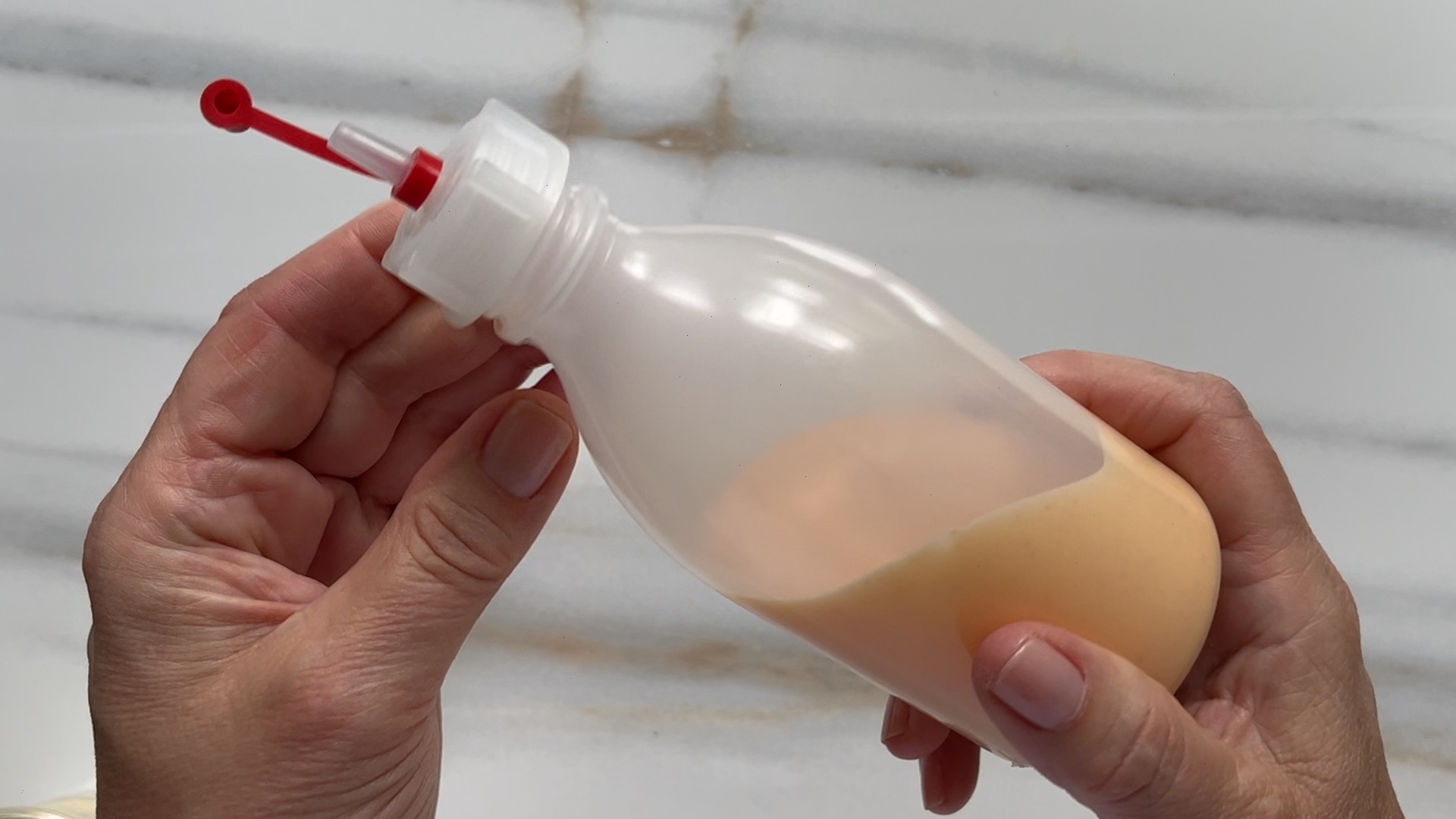 Scharfe Sushi Sauce Pink Spritzflasche