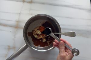 Erdnuss Sauce Fisch Sauce Topf