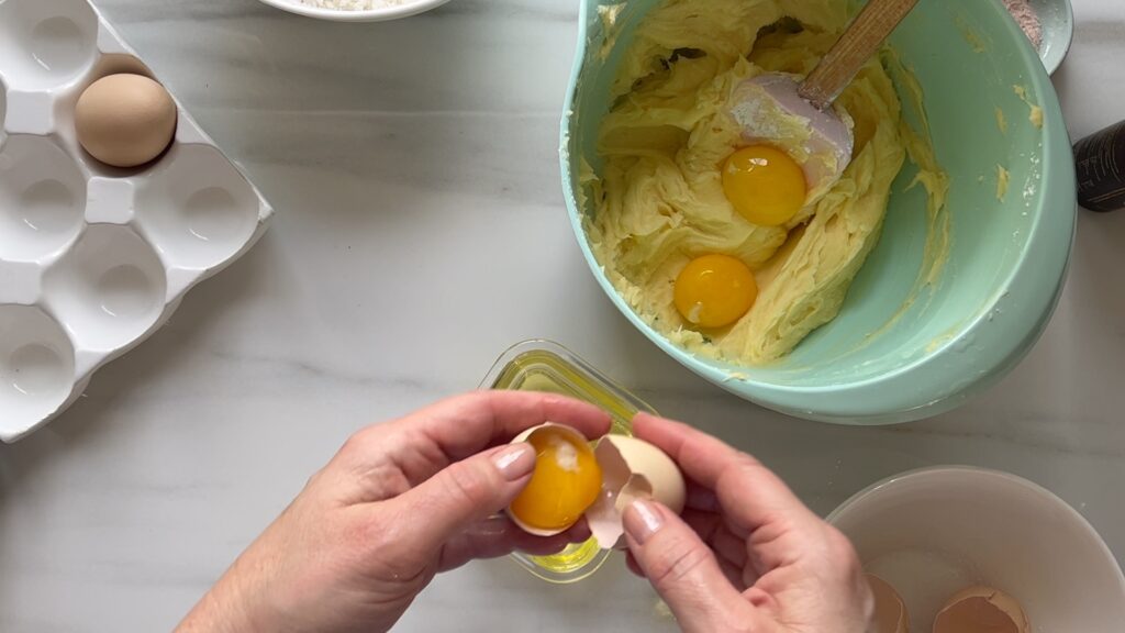 Eigelb Trennen Schuessel Butter