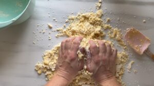 Teig Kneten Anfang Arbeitsfläche