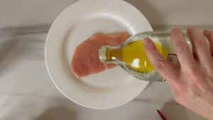 Ceasar Salat Tropfen Öl Hühnchen