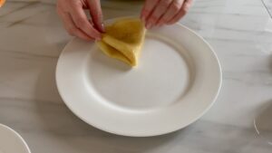 Crepe Kuchenstück Gefaltet