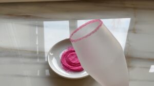 Spa Party Kindercocktail Zuckerrand Pink Sektglas