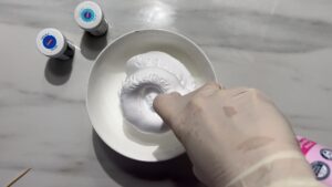 Rasierschaum Schuessel Fuellen