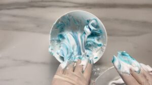 Rasierschaum Vermischen Handschuhe