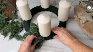 Adventskranz Zweig Einstecken