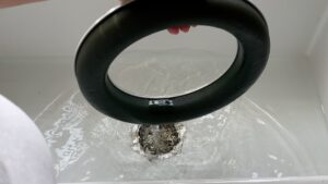 Schaumsteckring Wasser Vollgesaugt Entfernen